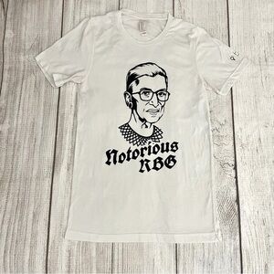 Women’s Notorious RBG Ruth Bader Ginsberg Graphic T-Shirt Size Small Collector’s